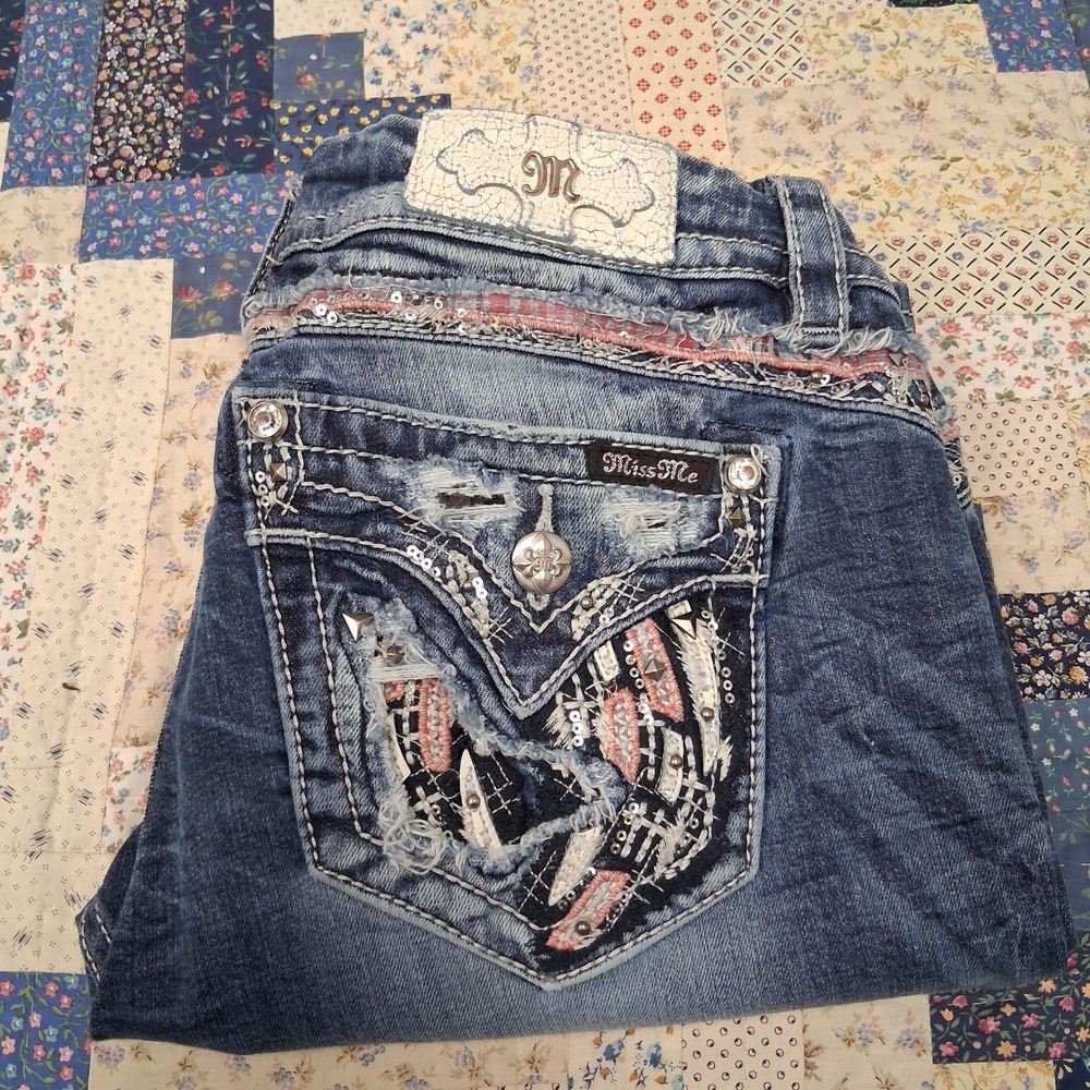 Miss Me Sequin and Studded Wing Embroidered Blue Jeans Womens 31 x 31 Whiskered